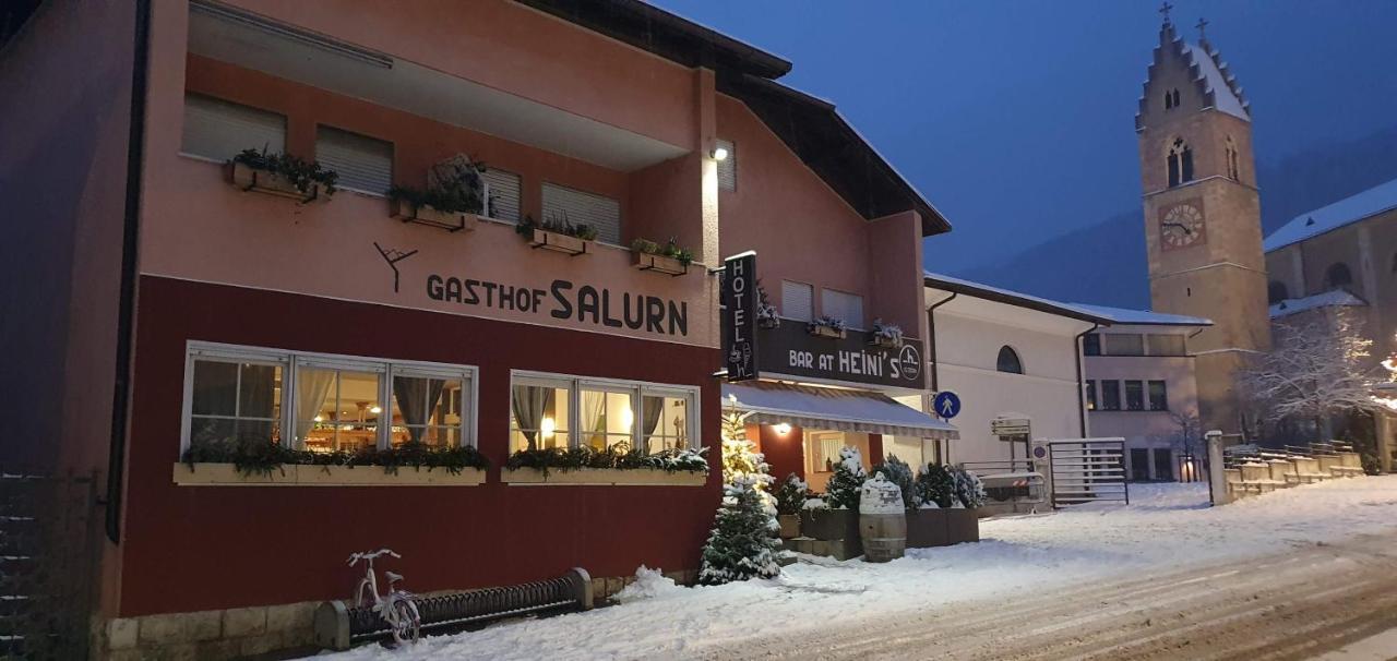 Gasthof Salurn Bagian luar foto